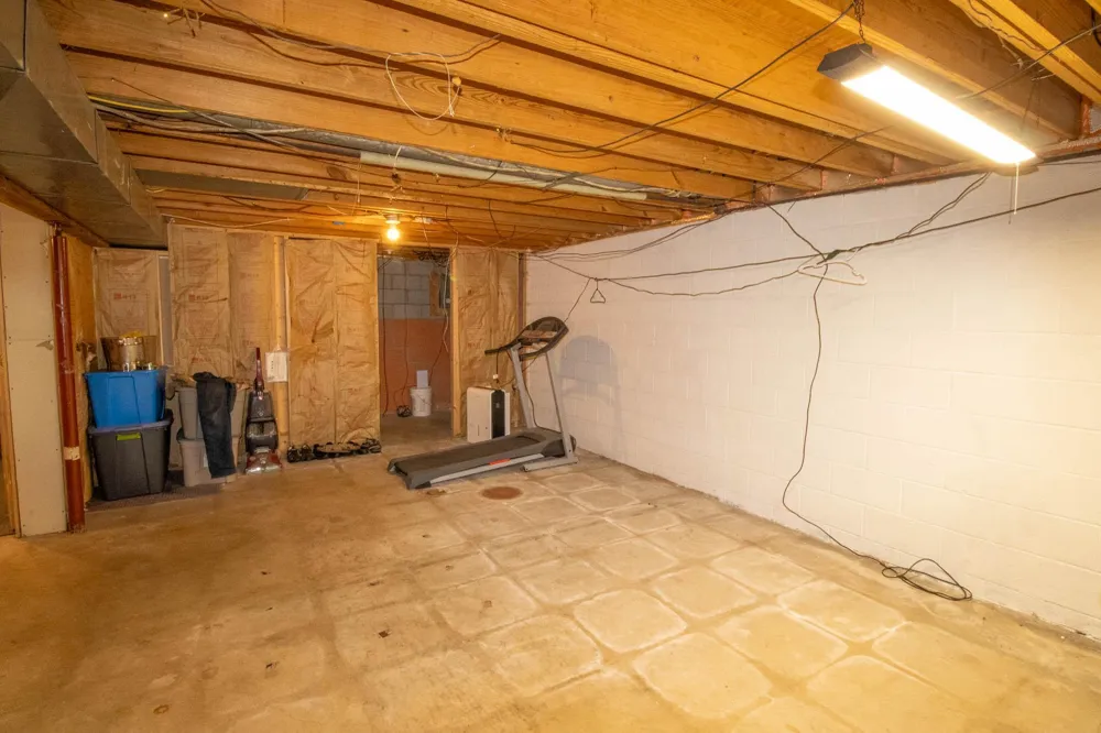 5432 Mineral Avenue Mountain Iron, MN 55768