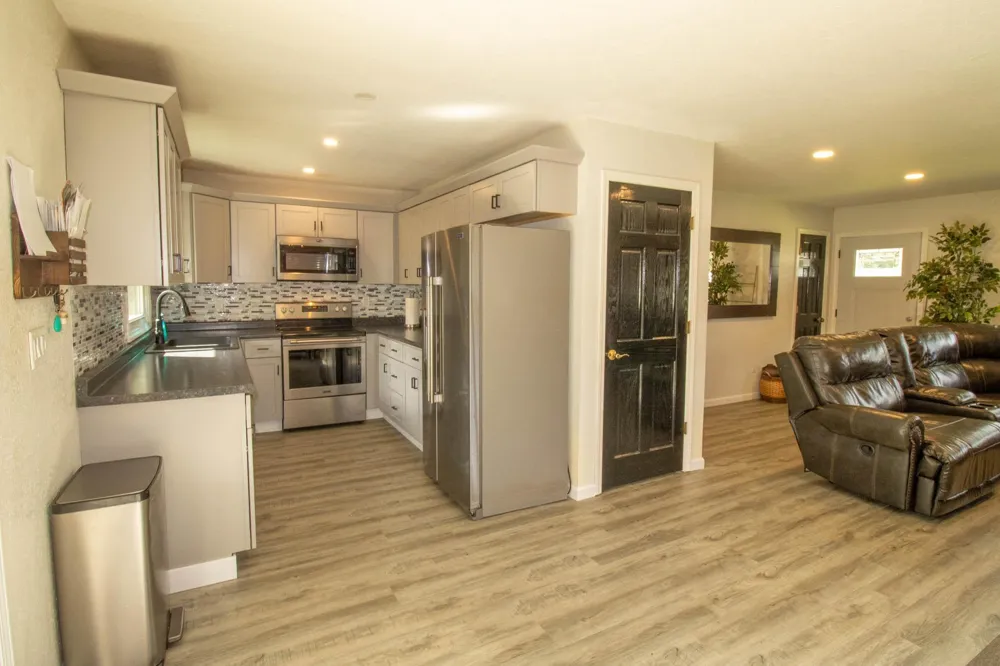 5432 Mineral Avenue Mountain Iron, MN 55768