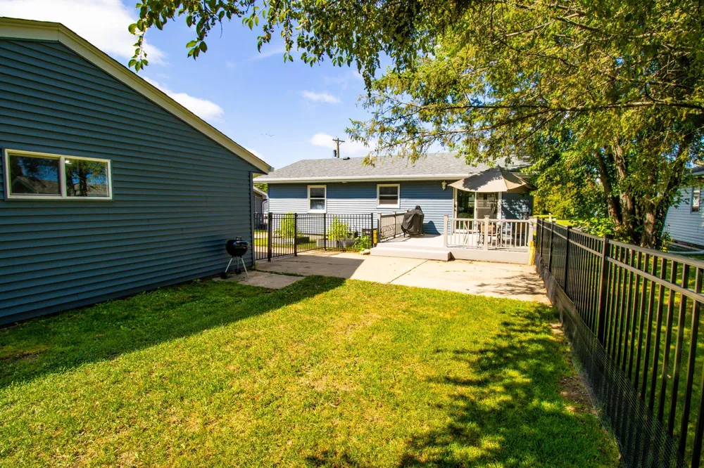 5432 Mineral Avenue Mountain Iron, MN 55768