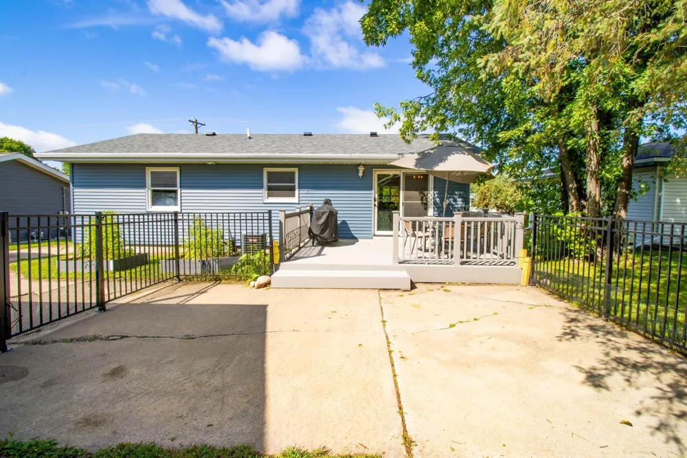 5432 Mineral Avenue Mountain Iron, MN 55768