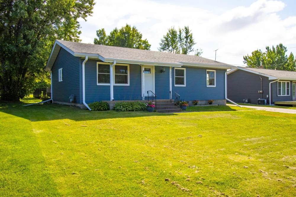 5432 Mineral Avenue Mountain Iron, MN 55768