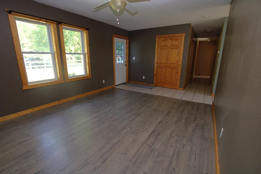 311 Roosevelt Street SW Staples, MN 56479