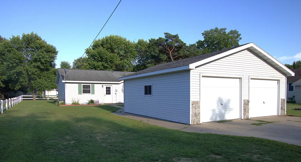 311 Roosevelt Street SW Staples, MN 56479