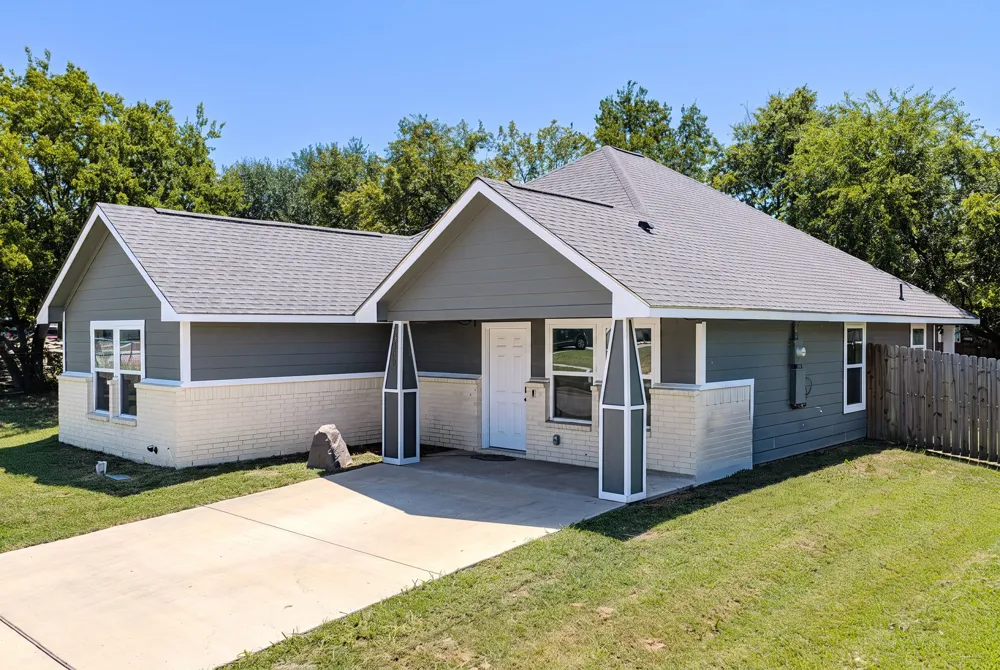 3055 Silver Street Greenville, TX 75401