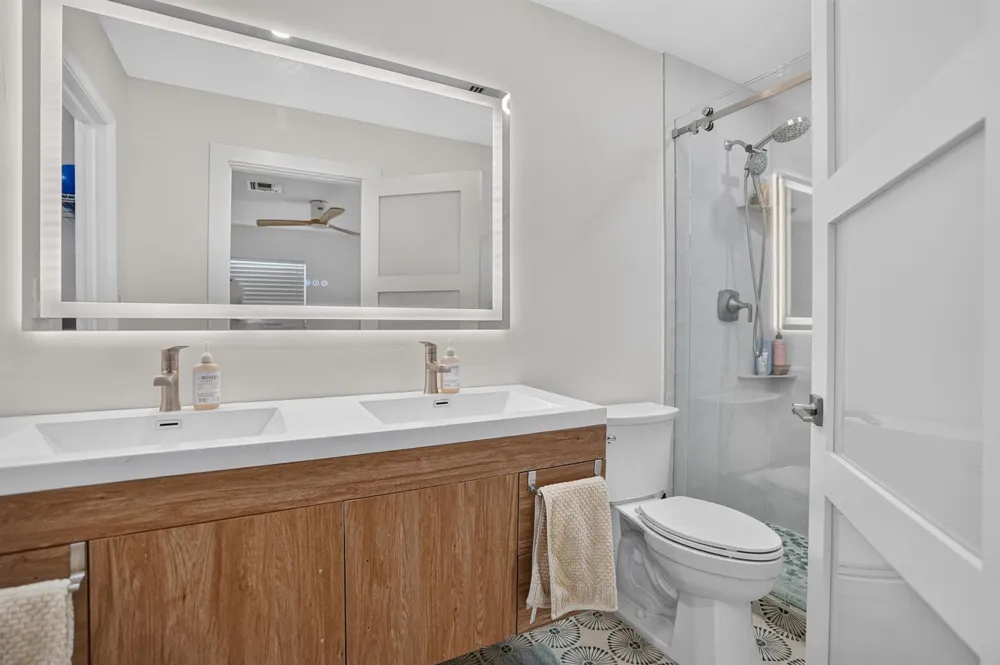 2521 Jaeger Drive Delray Beach, FL 33444