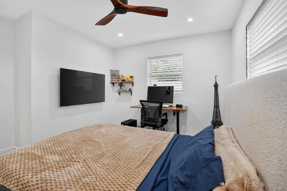 2521 Jaeger Drive Delray Beach, FL 33444