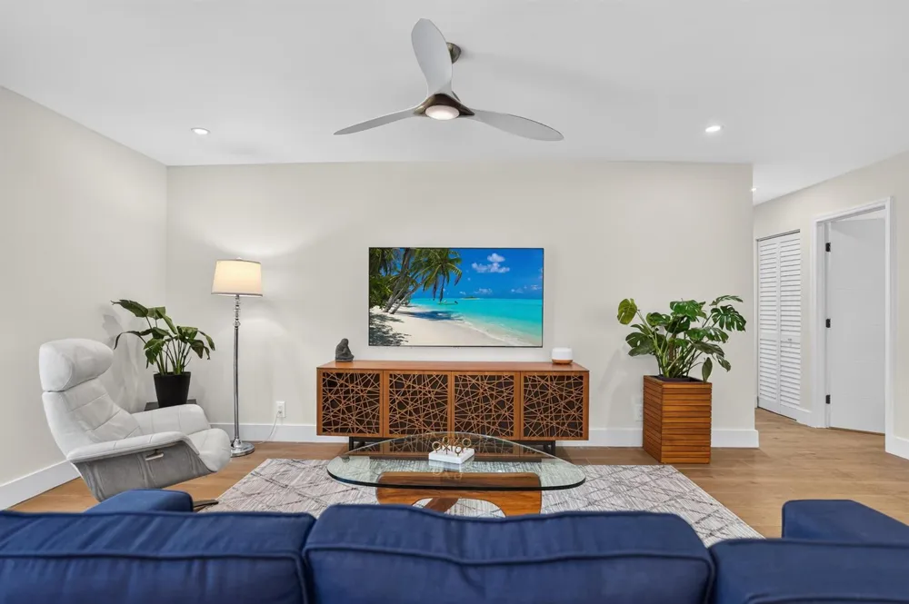 2521 Jaeger Drive Delray Beach, FL 33444