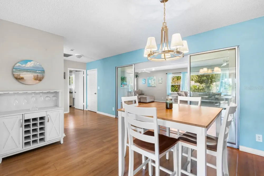 234 AMESBURY CIRCLE Sun City Center, FL 33573