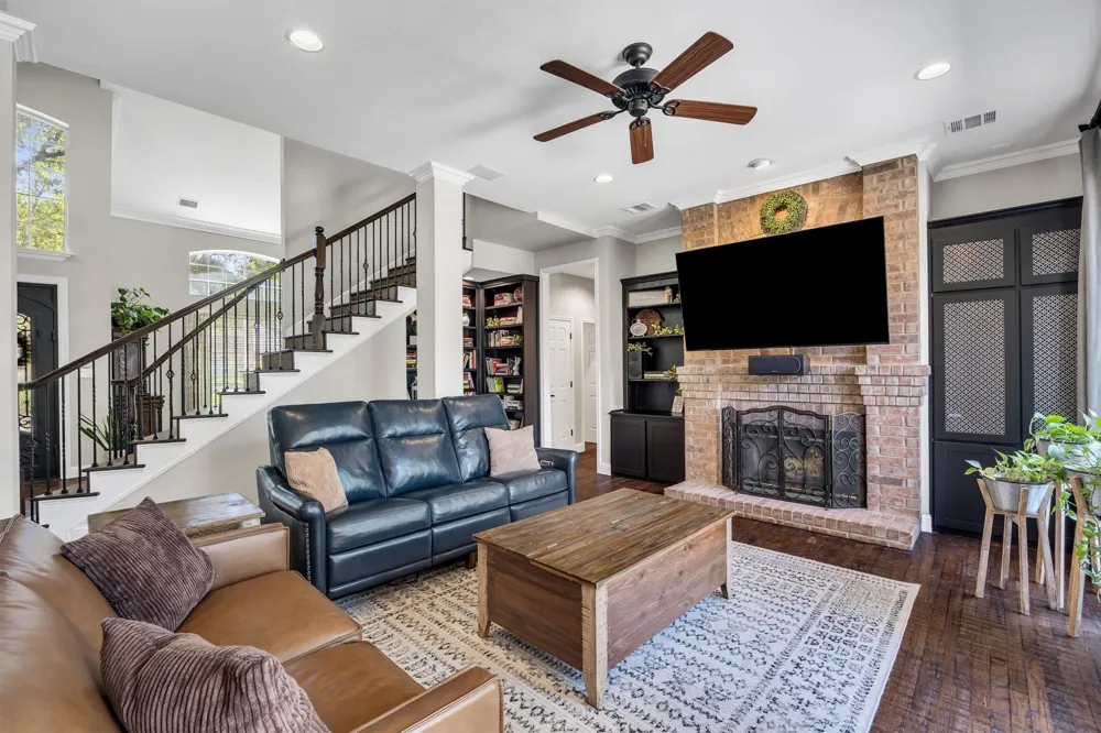 1324 Coral Drive Coppell, TX 75019