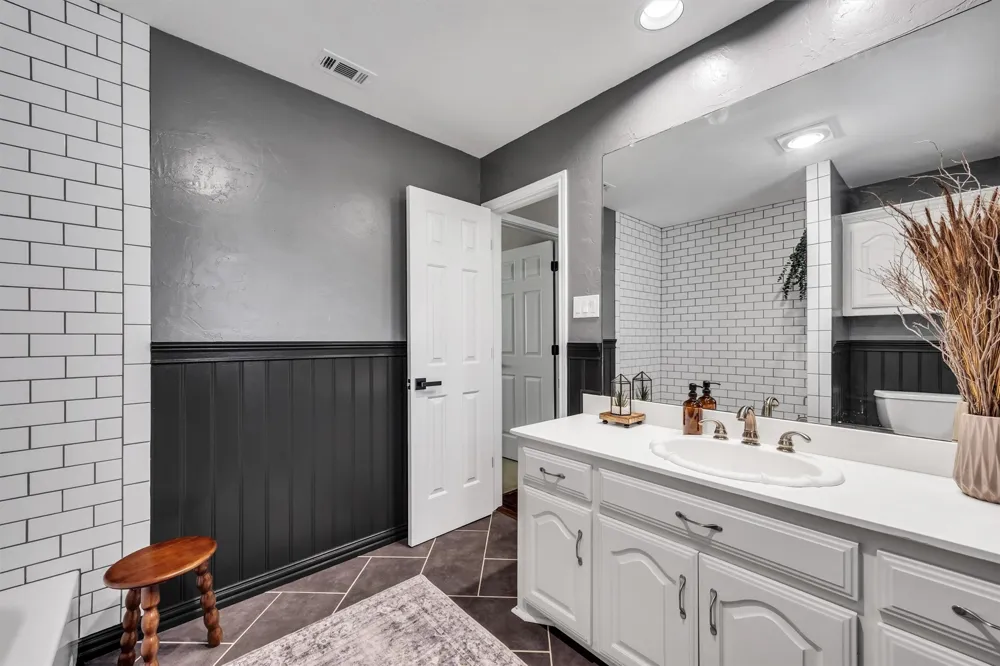 1324 Coral Drive Coppell, TX 75019