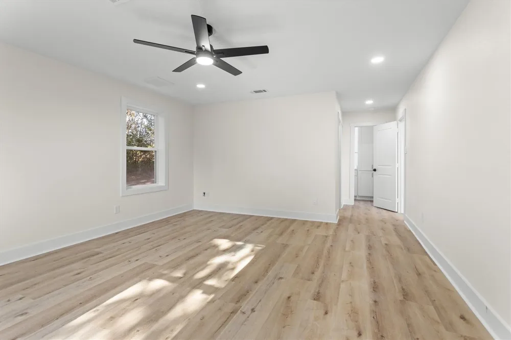 1121 Allen Road Brenham, TX 77833