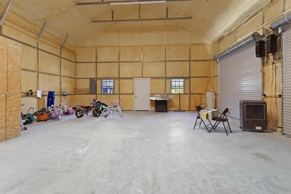 1121 Allen Road Brenham, TX 77833