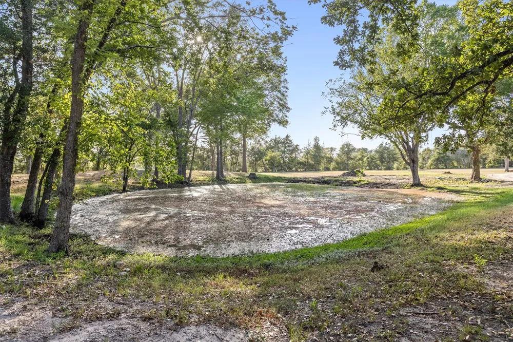 1121 Allen Road Brenham, TX 77833