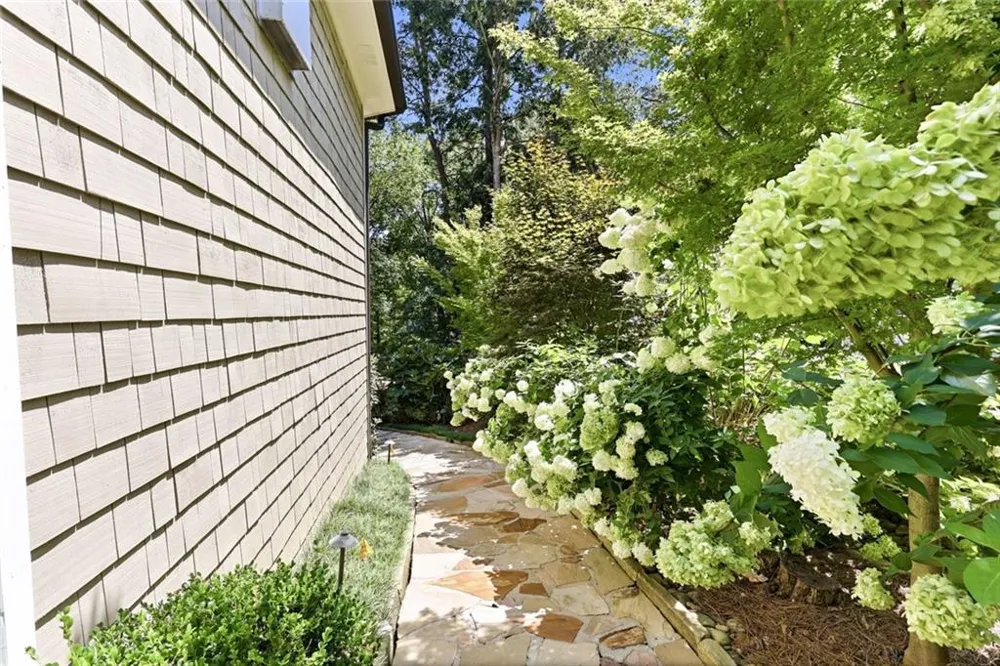 1123 Chestatee Point Dawsonville, GA 30534