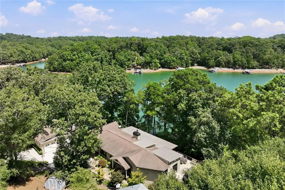 1123 Chestatee Point Dawsonville, GA 30534