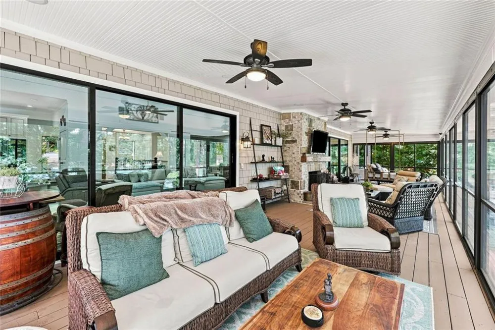 1123 Chestatee Point Dawsonville, GA 30534