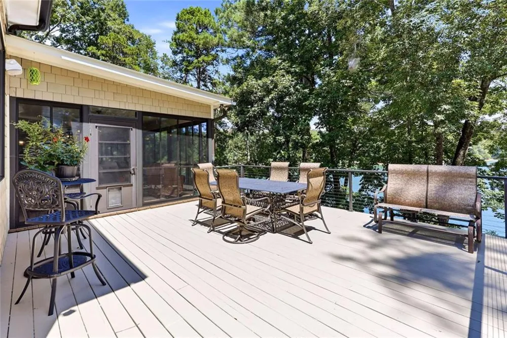 1123 Chestatee Point Dawsonville, GA 30534