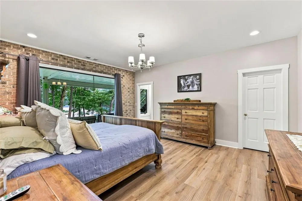 1123 Chestatee Point Dawsonville, GA 30534