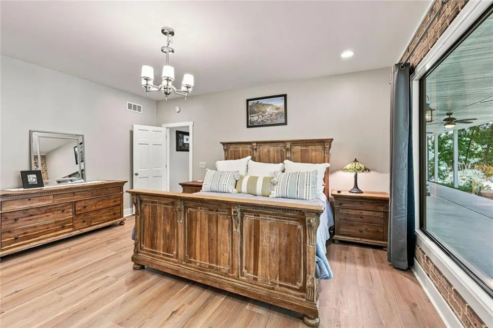 1123 Chestatee Point Dawsonville, GA 30534