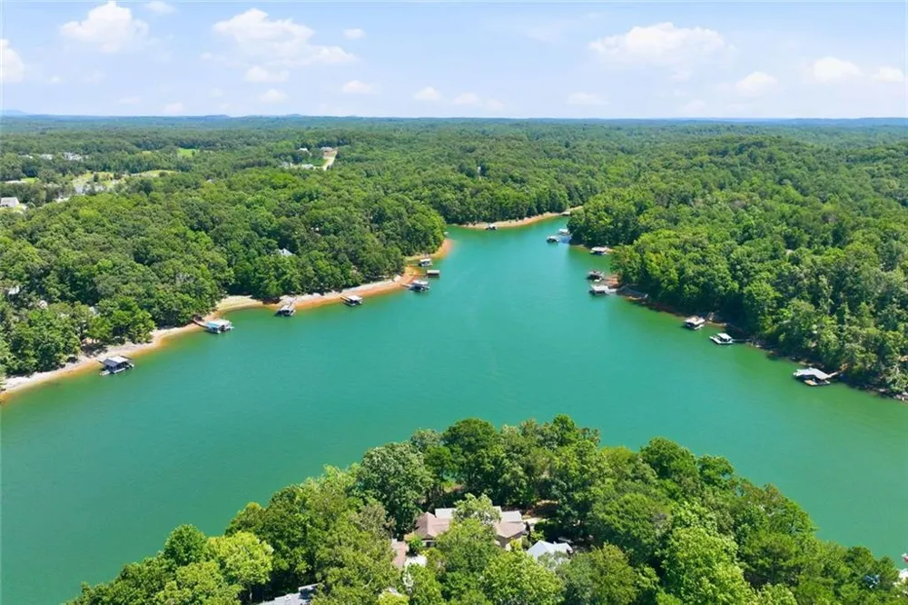 1123 Chestatee Point Dawsonville, GA 30534