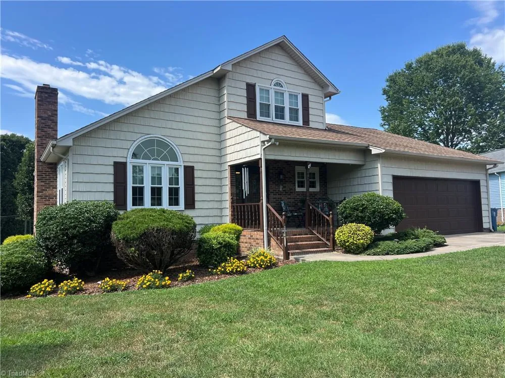 206 Maplewood Court Trinity, NC 27370