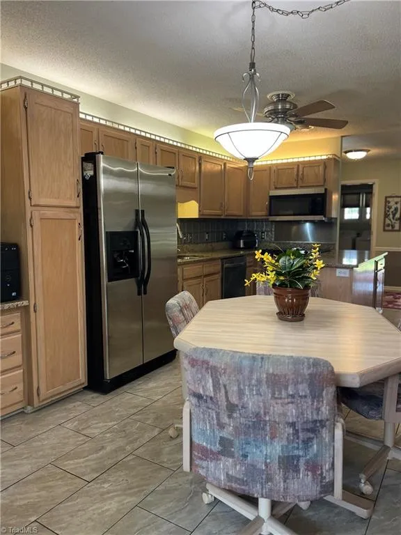206 Maplewood Court Trinity, NC 27370