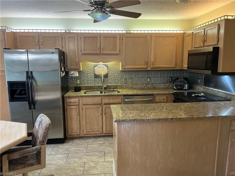 206 Maplewood Court Trinity, NC 27370