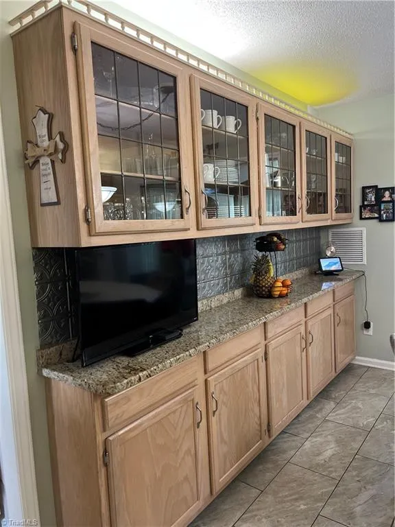 206 Maplewood Court Trinity, NC 27370