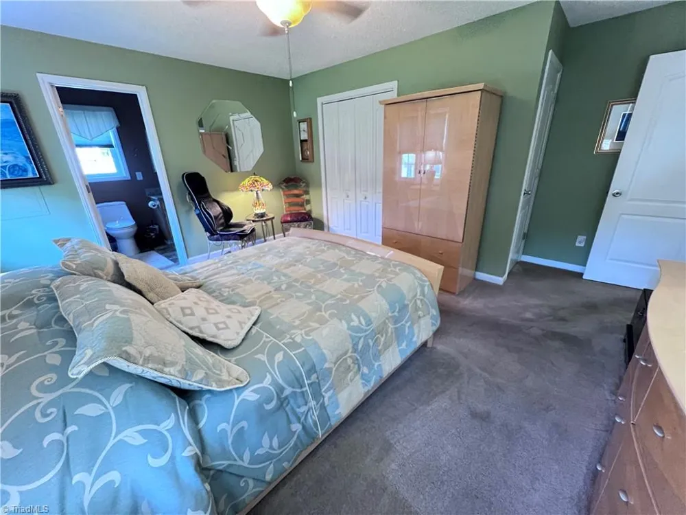 206 Maplewood Court Trinity, NC 27370