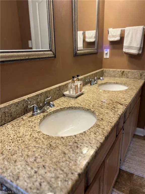206 Maplewood Court Trinity, NC 27370