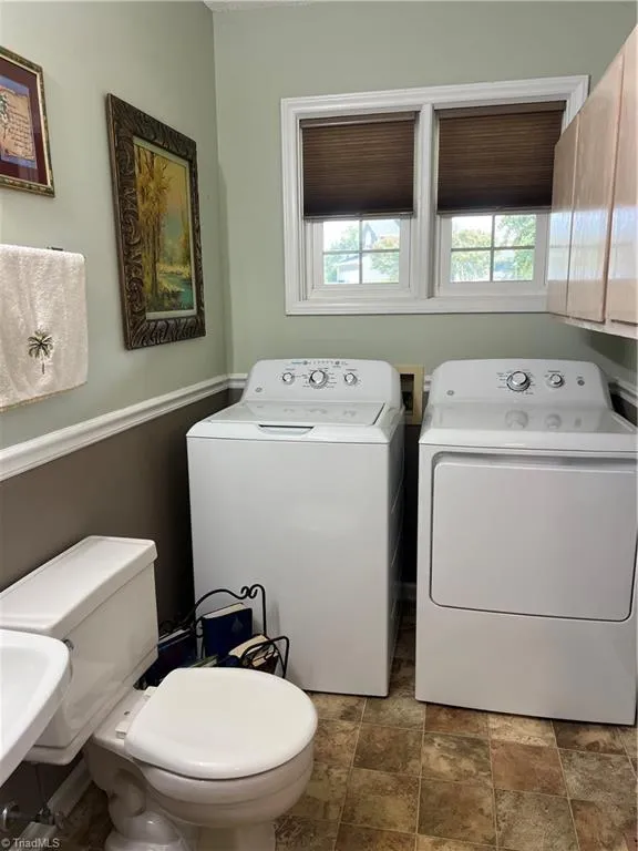 206 Maplewood Court Trinity, NC 27370