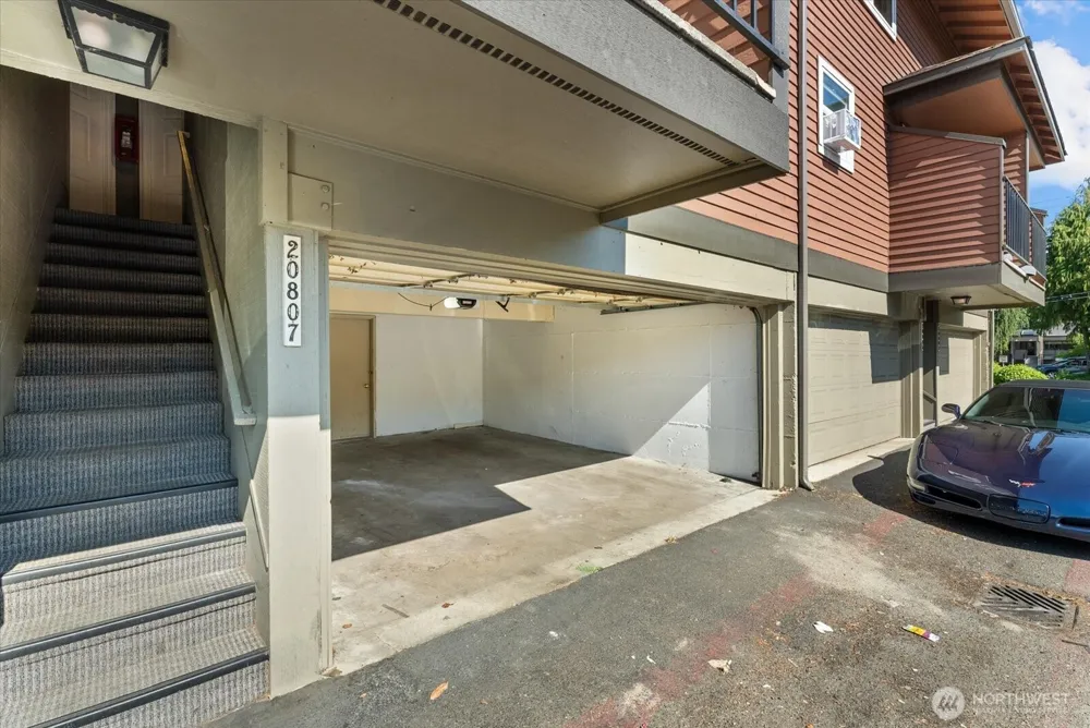 10925 SE 208th Street #20807 Kent, WA 98031