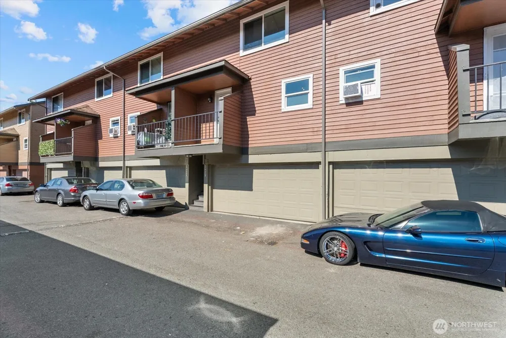 10925 SE 208th Street #20807 Kent, WA 98031