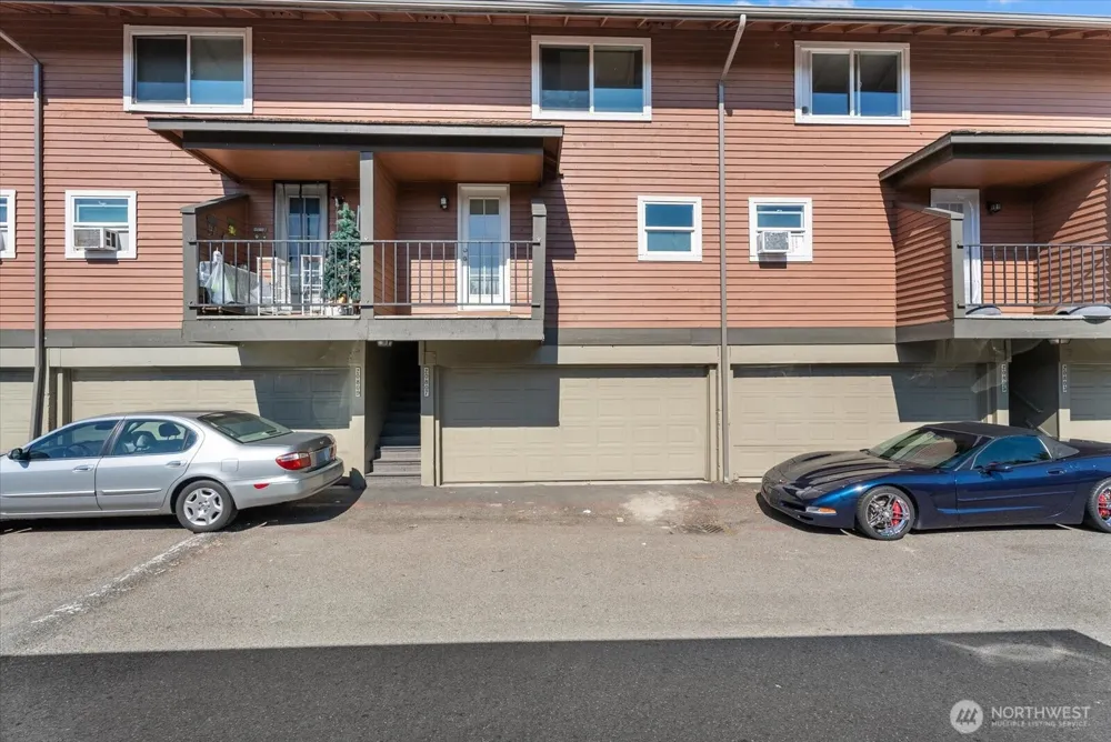 10925 SE 208th Street #20807 Kent, WA 98031