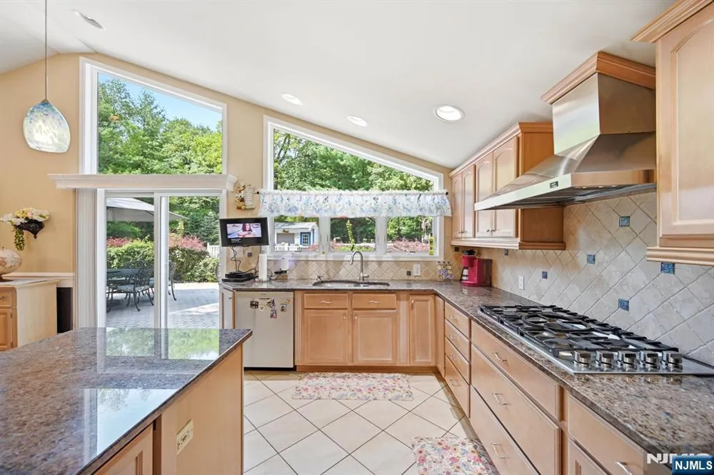 1 Sunrise Drive Montvale, NJ 07645