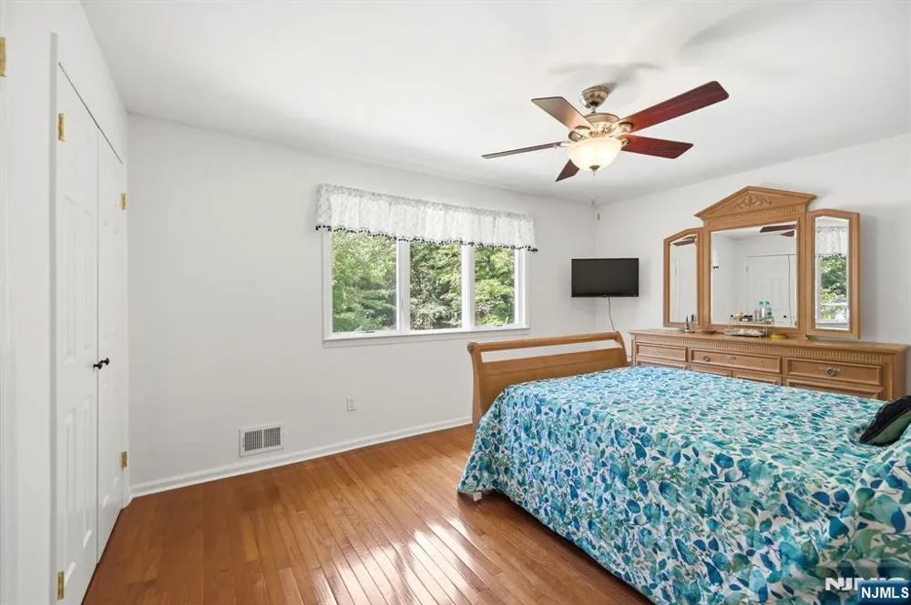 1 Sunrise Drive Montvale, NJ 07645
