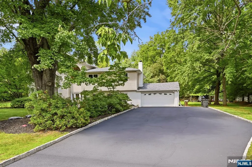 1 Sunrise Drive Montvale, NJ 07645