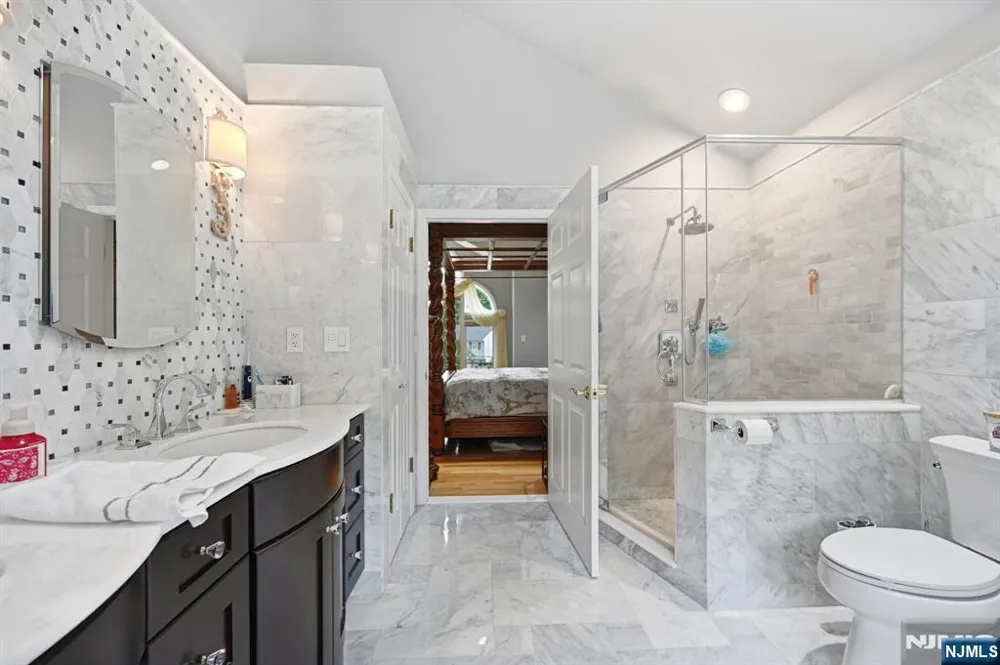 1 Sunrise Drive Montvale, NJ 07645