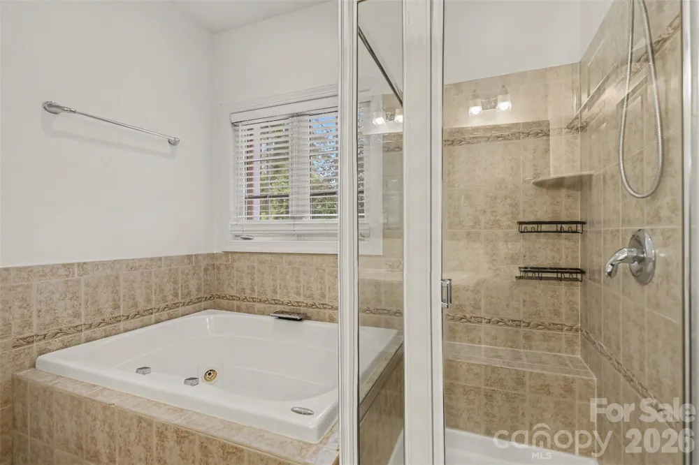 3251 Luke Crossing Drive Charlotte, NC 28226