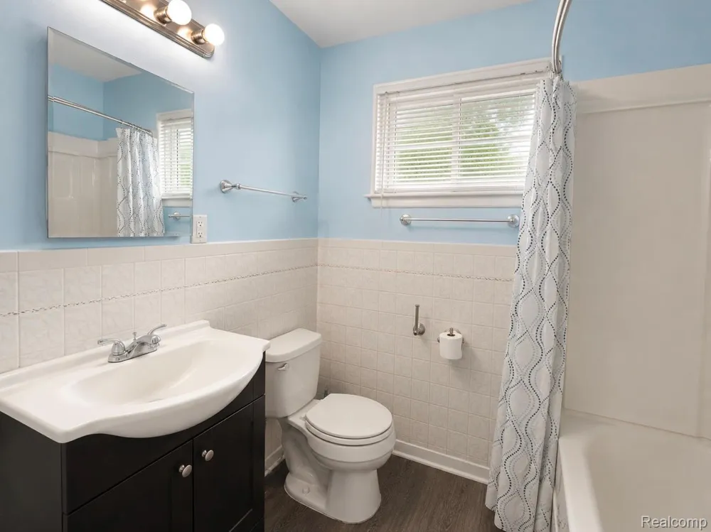 4241 Fordline Road Lincoln Park City, MI 48146