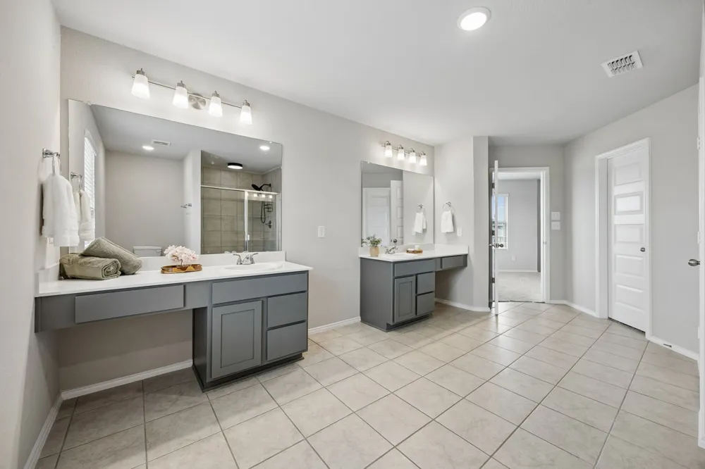 925 Billups Drive Van Alstyne, TX 75495