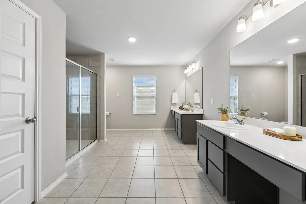 925 Billups Drive Van Alstyne, TX 75495