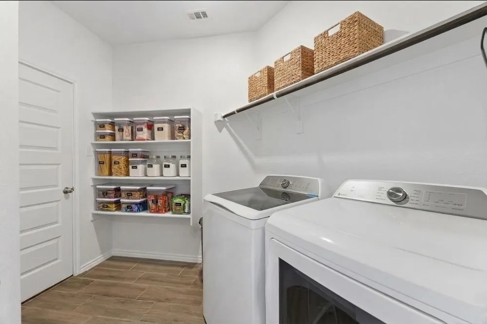 925 Billups Drive Van Alstyne, TX 75495