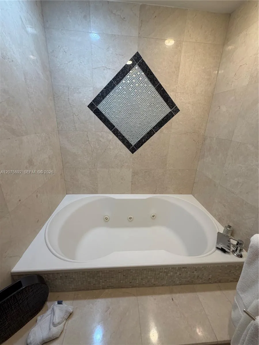 5445 NW 172nd Ter Miami Gardens, FL 33055