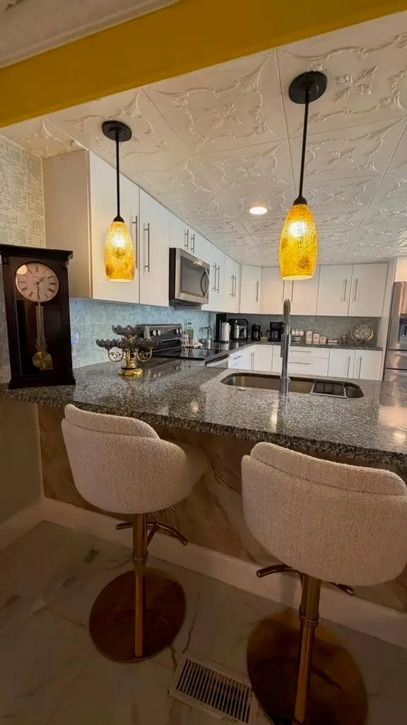 107 Havenwood Drive Pompano Beach, FL 33064