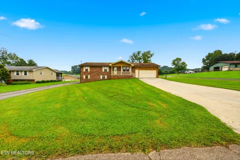 208 Overlook Drive