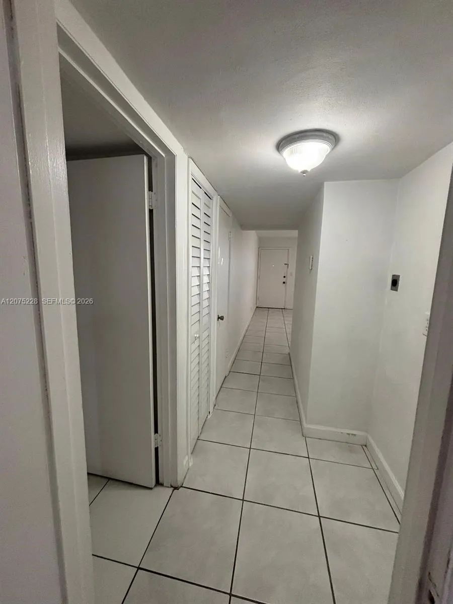 11195 SW 1st St #216 Sweetwater, FL 33174