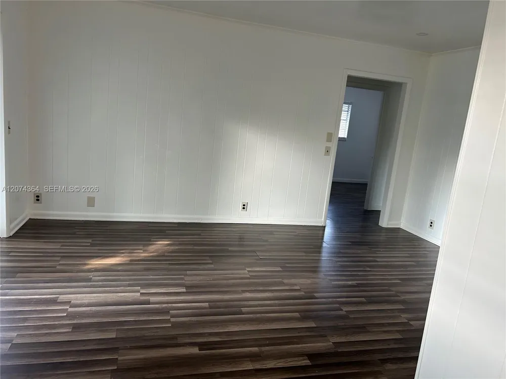 110 Broward #1 Winter Haven, FL 33884