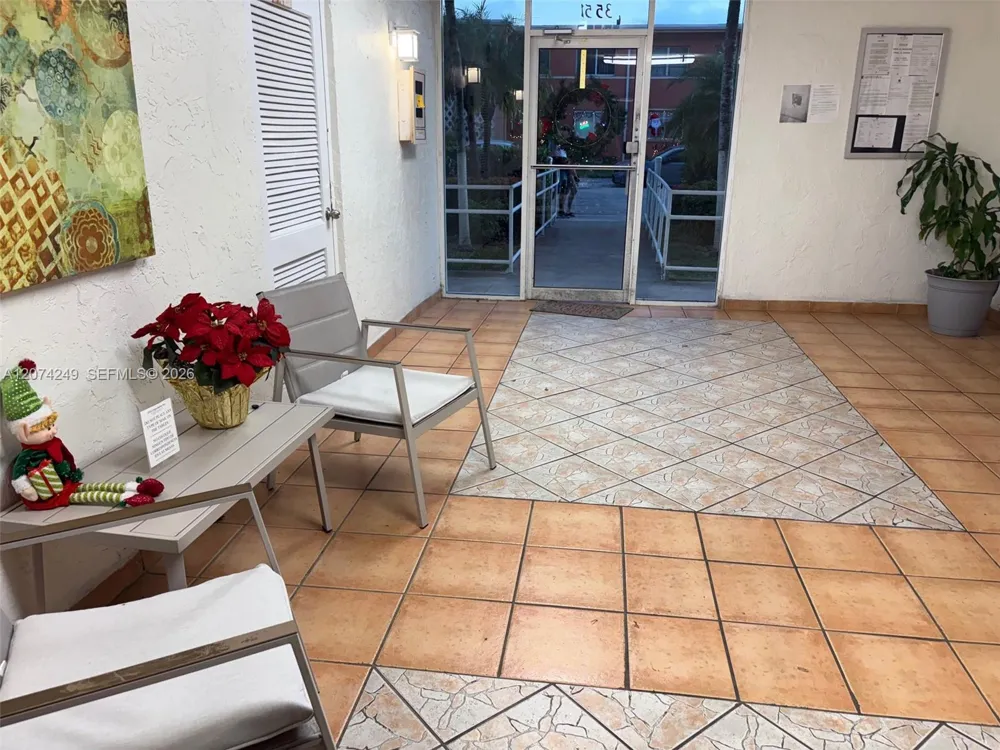 3551 SW 9th Ter #411 Miami, FL 33135