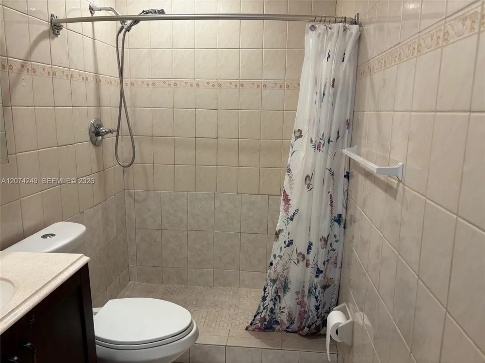 3551 SW 9th Ter #411 Miami, FL 33135